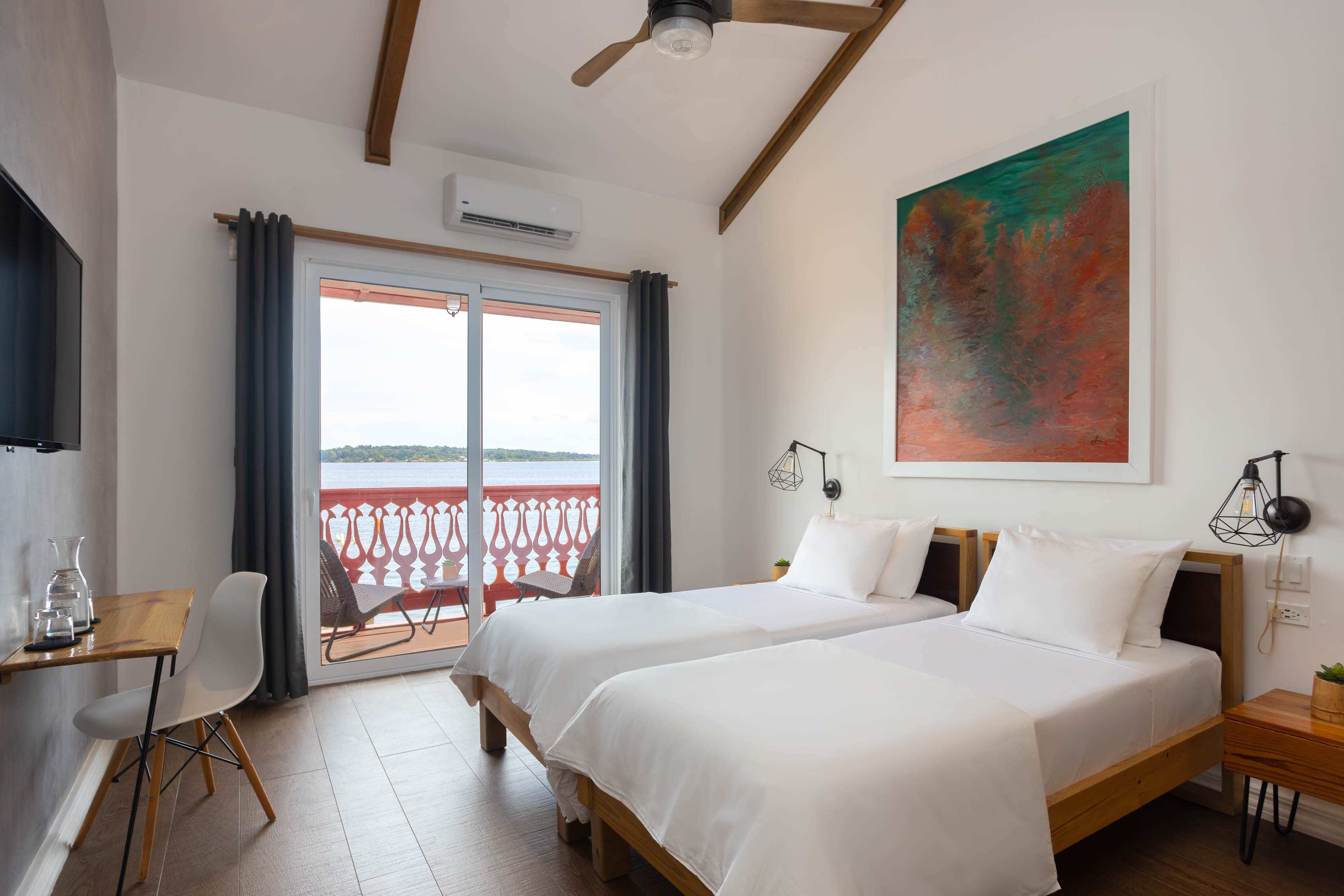 306-20220905-131711-Divers-Paradise-Bocas-del-Toro-Panama-1609