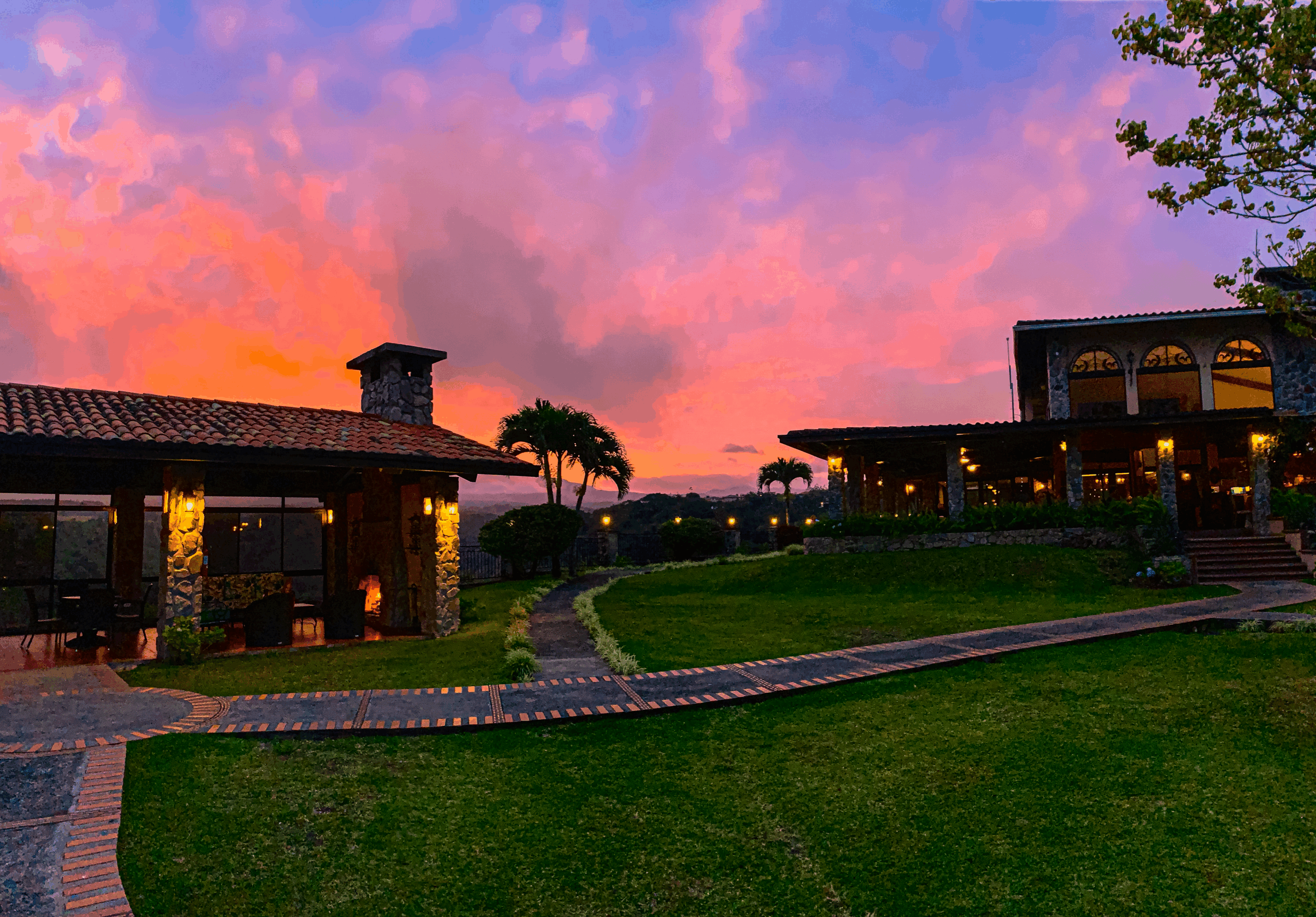 Atardecer area verde