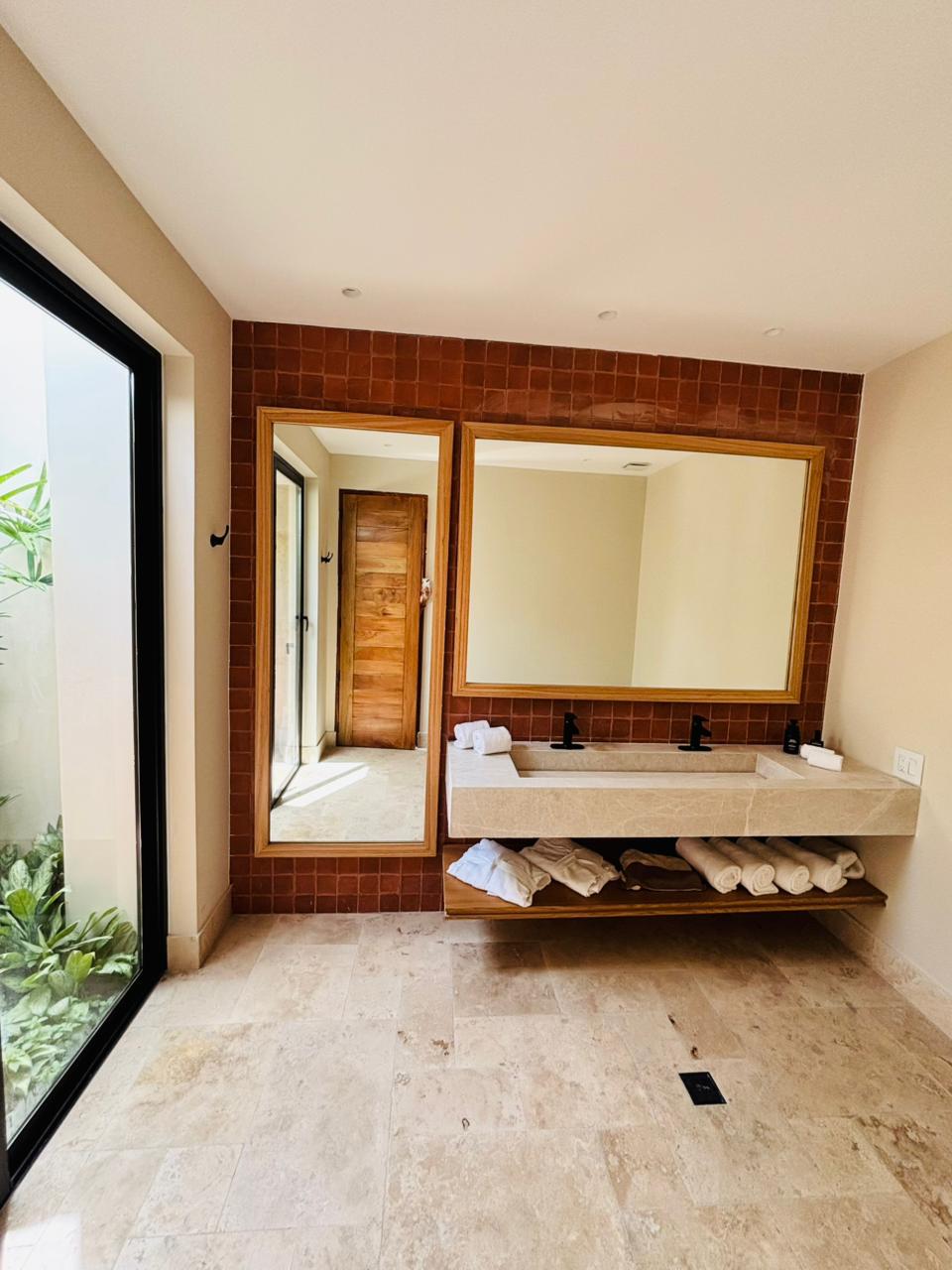 Hotel Casa Simona - 5 Baño - King Size