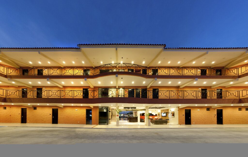 Hotel The Beach House